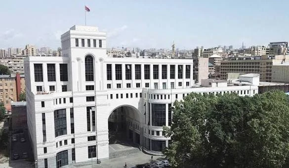 «Ժողովուրդ». ԱԳՆ-ում միանշանակ չեն ընդունել մի շարք գործընկերների պարգևատրումները