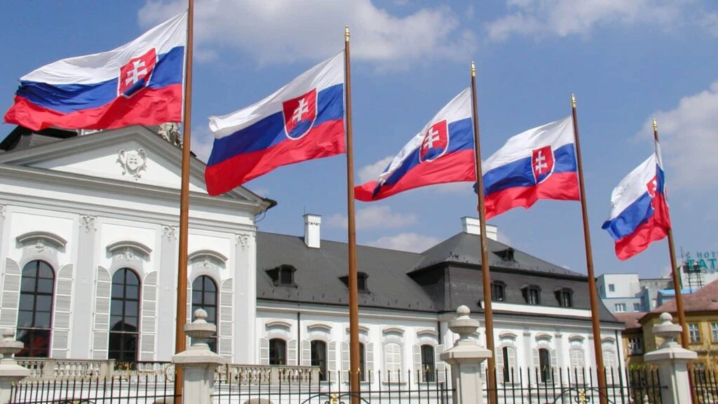 Սլովակիայի խորհրդարանը պաշտոնանկ է արել շրջակա միջավայրի նախարարին․ կոալիցիայում հակամարտություն է հասունացել