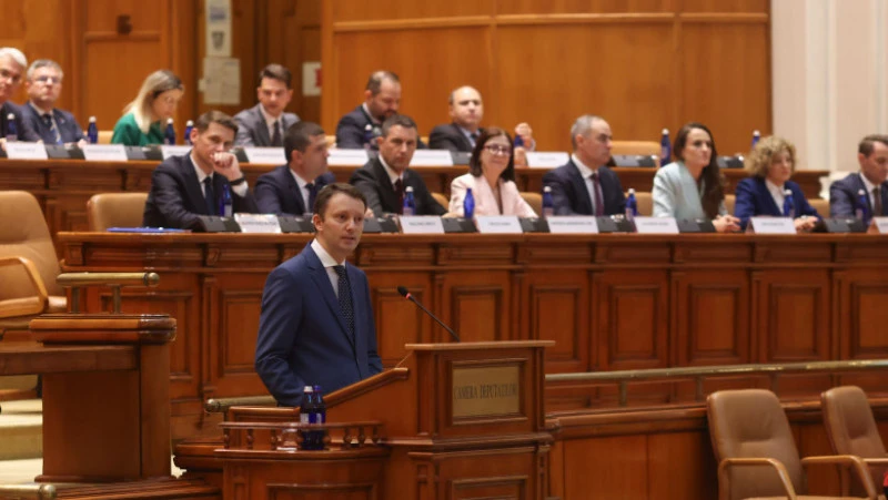 Ռումինիայի խորհրդարանը չի հաստատել Զիգֆրիդ Մուրեշանի կառավարությունը