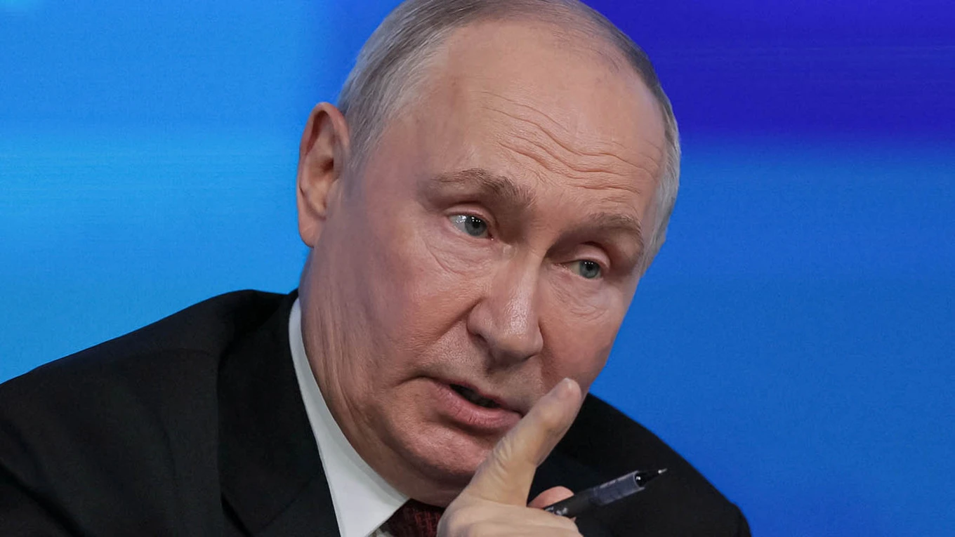 Турция и ООН решили попытаться убедить Путина прекратить удары по украинским портам и судам в Черном море