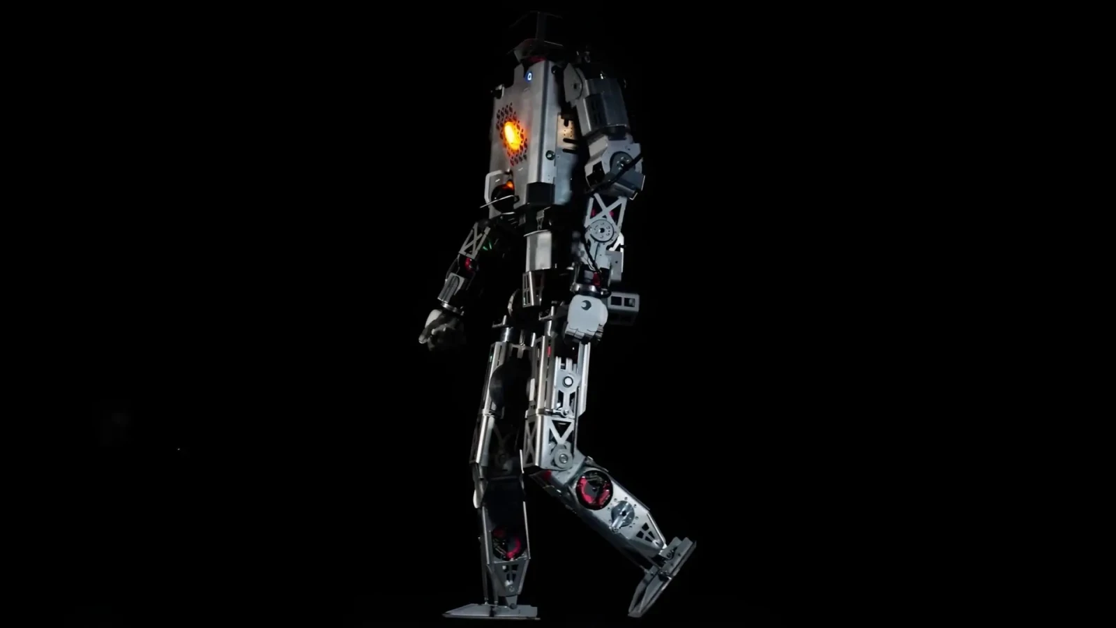 Հումանոիդը՝ հինգ ամսում. ռոբոտը հնարավորություն կտա վնասազերծել պայթուցիկները՝ առանց մարդուն վտանգի ենթարկելու