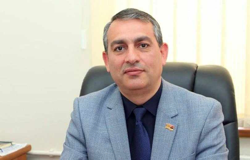 Արմեն Խաչատրյանը չի բացառում ադրբեջանցի հանցագործ զինծառայողին հայ գերիների հետ փոխանակելու հնարավորությունը