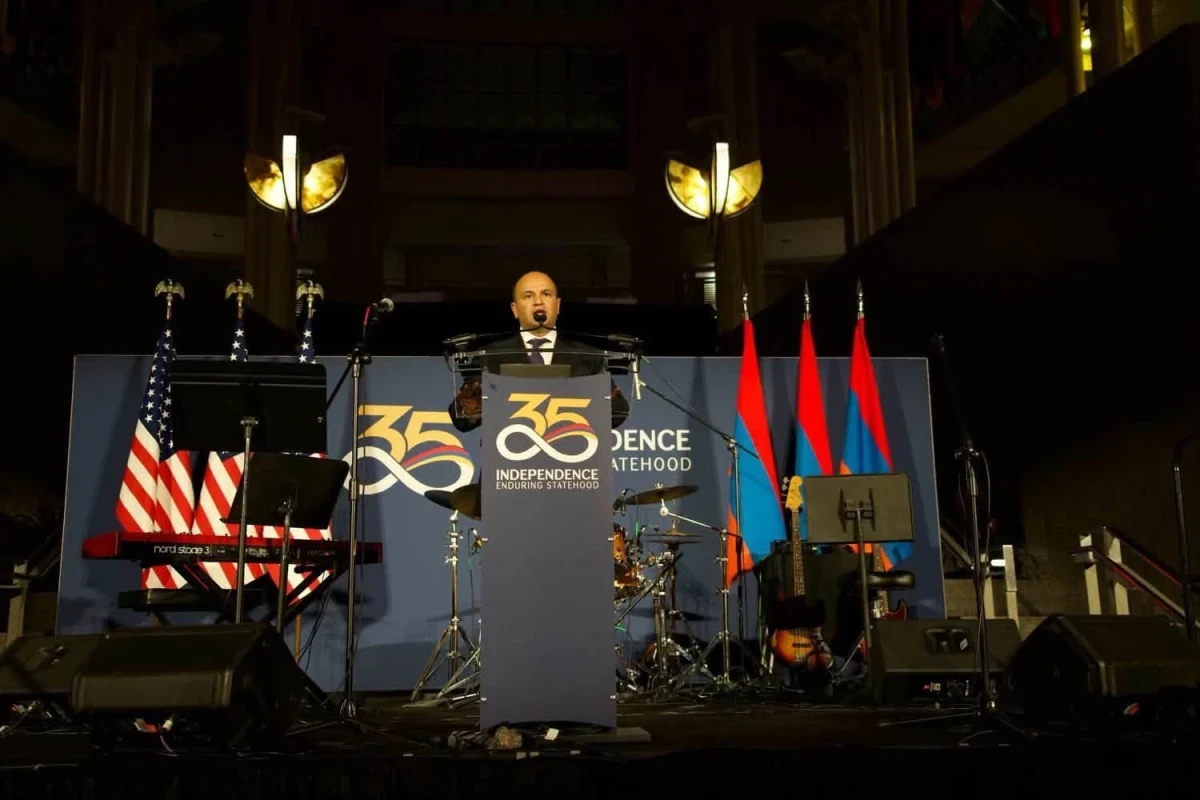 Վաշինգտոնում հանդիսավորությամբ նշվել է Հայաստանի Հանրապետության անկախության 35-ամյակը (ֆոտո)
