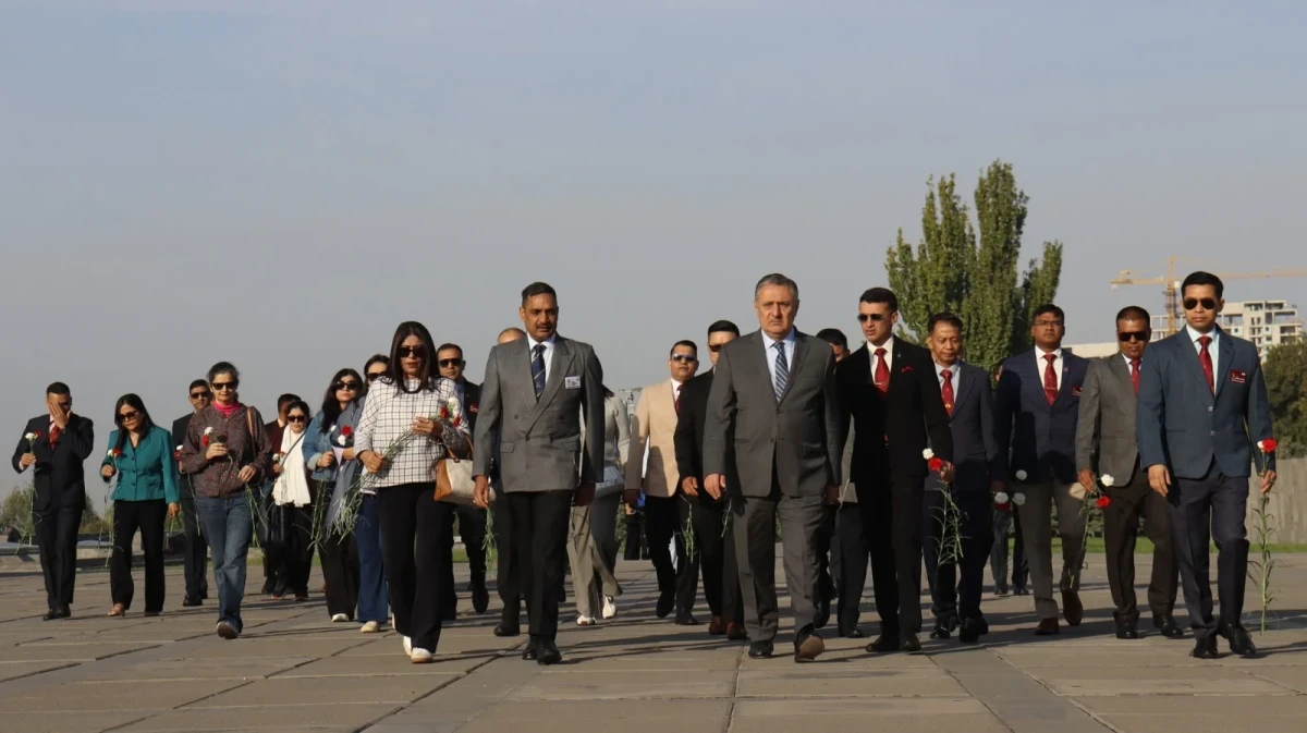 Հնդկաստանի պաշտպանական կառավարման քոլեջի պատվիրակությունն այցելել է Հայոց ցեղասպանության հուշահամալիր