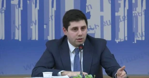 Մարզերից եկող ավտոմեքենան կթողնեն Երևանի մուտքի մոտ, կշարունակեն ավտոբուսով. Երևանի փոխքաղաքապետ