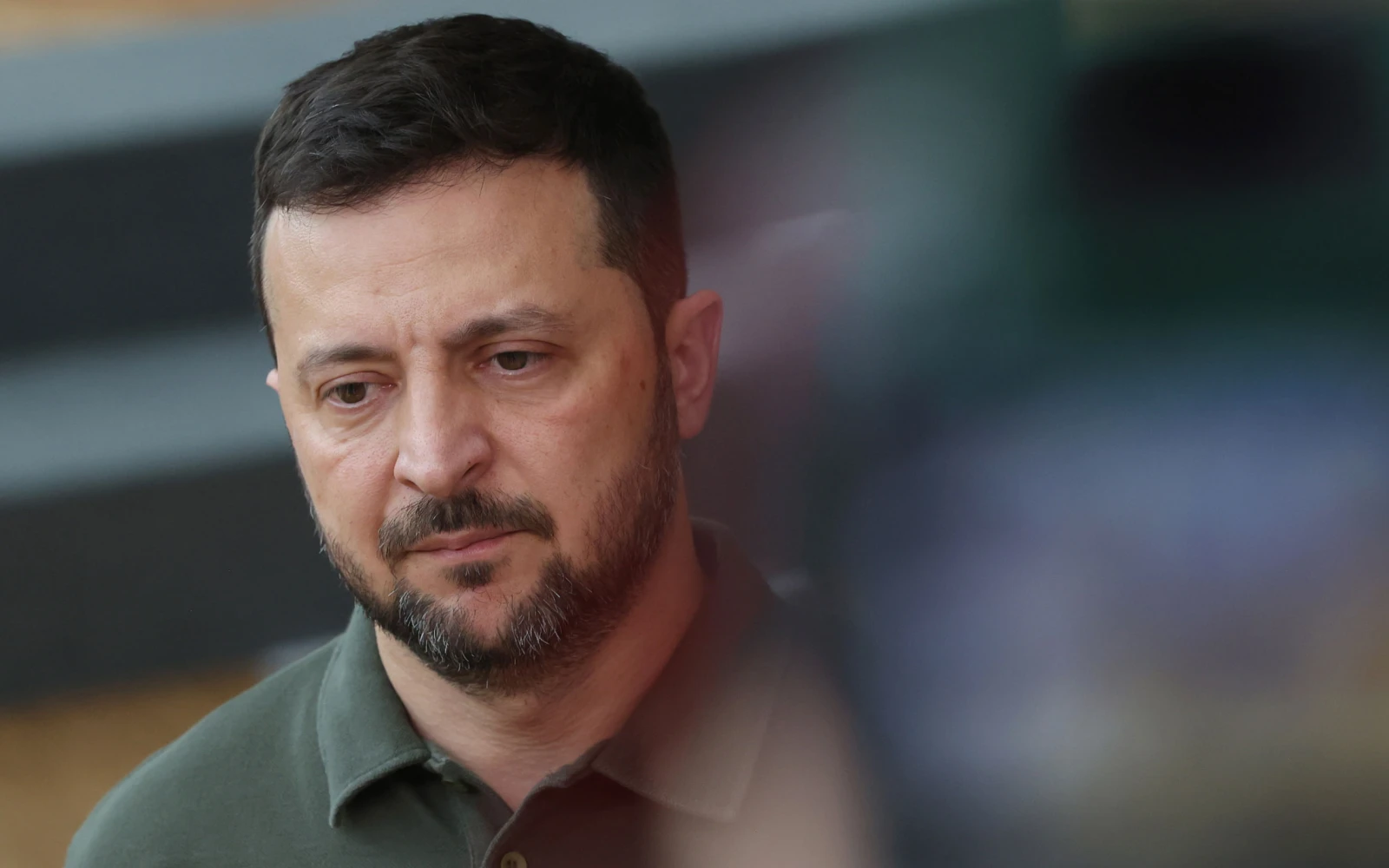 Зеленский не ответил на вопрос о том, наносит ли Украина удары по российским НПЗ
