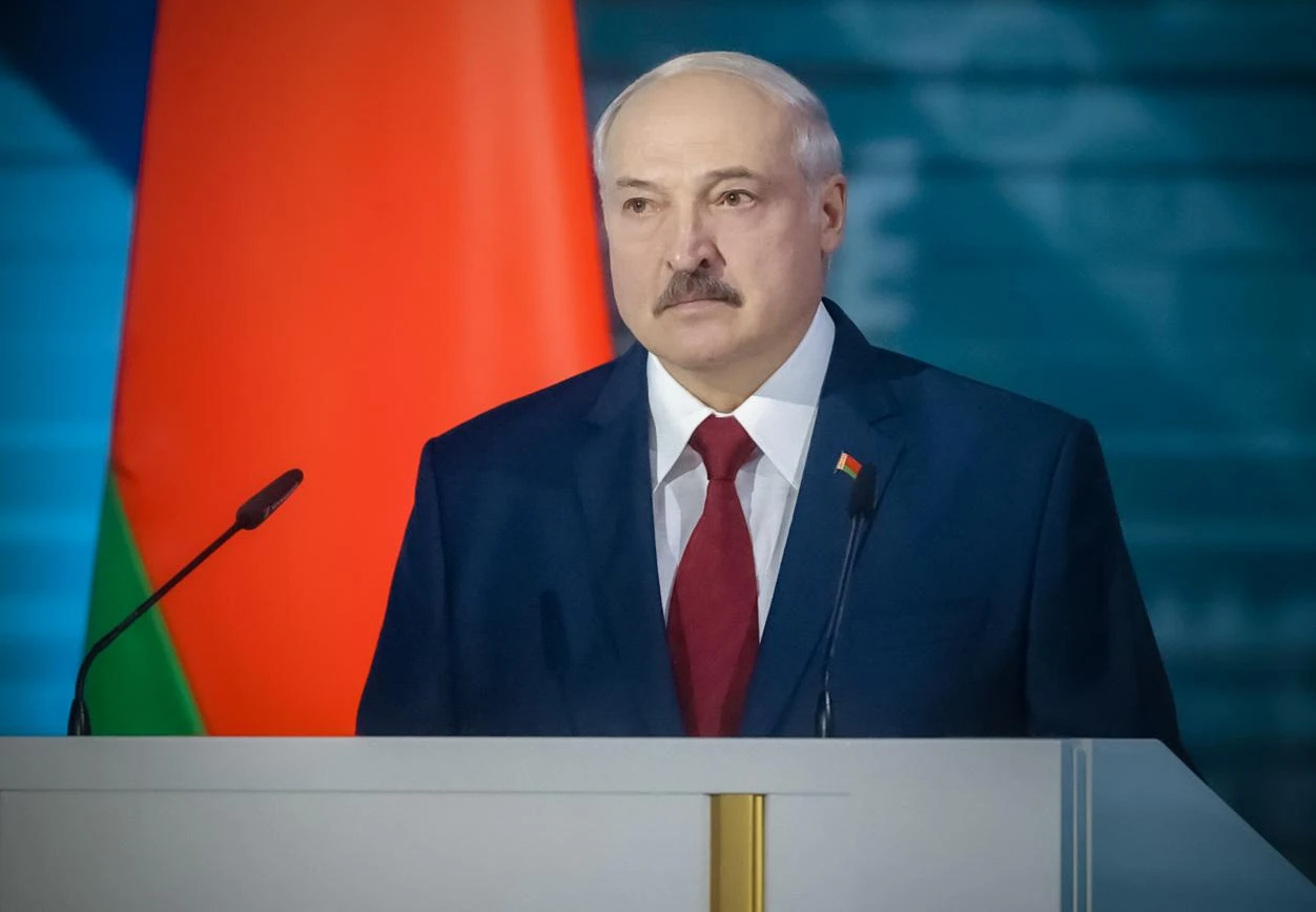 Լուկաշենկոն խոստովանել է, որ գրեթե դադարել է նվագել բայան