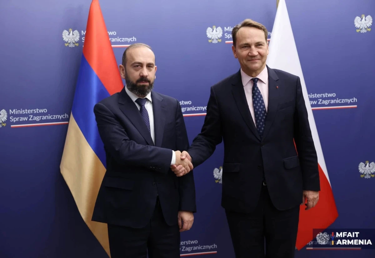 Քննարկվել են «Վարշավայի անվտանգության ֆորումի» և «Երևանյան երկխոսություն» համաժողովի միջև համագործակցության հեռանկարները