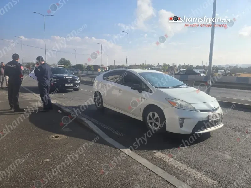 Արտաշատի խճուղում Toyota-ն վրաերթի է ենթարկել ազգությամբ հնդիկ հետիոտնին․ վերջինս տեղափոխվել է հիվանդանոց