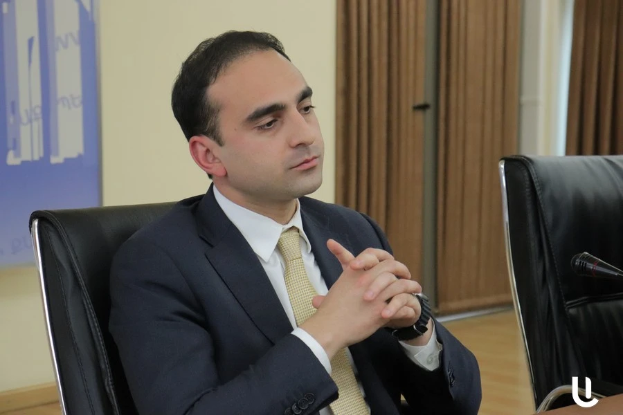 «Հրապարակ»․ Հաջորդ անգամ Ավինյանը կոյուղի՞ն է մաքրելու. ՔՊ վերնախավն սկսել է քաղաքապետացուների քաստինգը