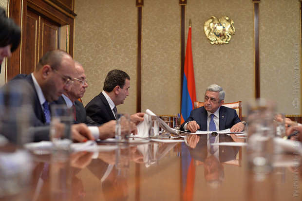 Սերժ Սարգսյանի մոտ քննարկել են առանձին ապրանքների թանկացման հարցերը