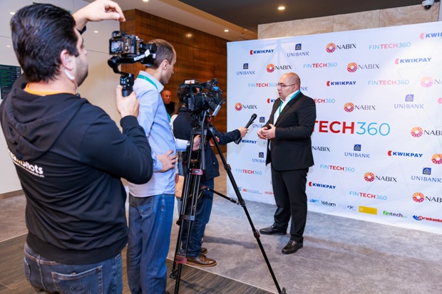 Fintech 3.jpg (94 KB)